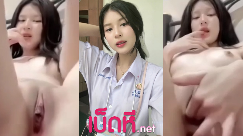หลุดนักเรียน คอลเสียว หน้าตาน่ารัก หีโคตรน่าเย็ด เปิดคอลไลน์เล่นเสียว แหกหีเอานิ้วซอย แคมหีแดงๆน่าเลียมาก น้ำเงี่ยนแฉะหีเยิ้มๆเลย